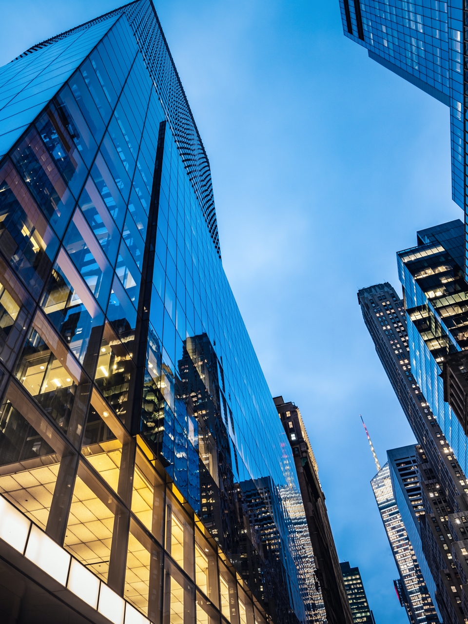 photo of city buildings